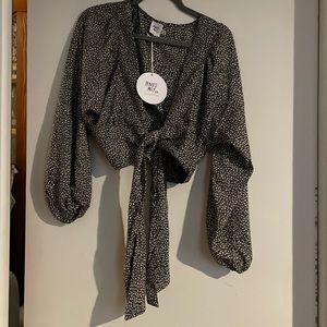 Princess Polly tie top. New w tags